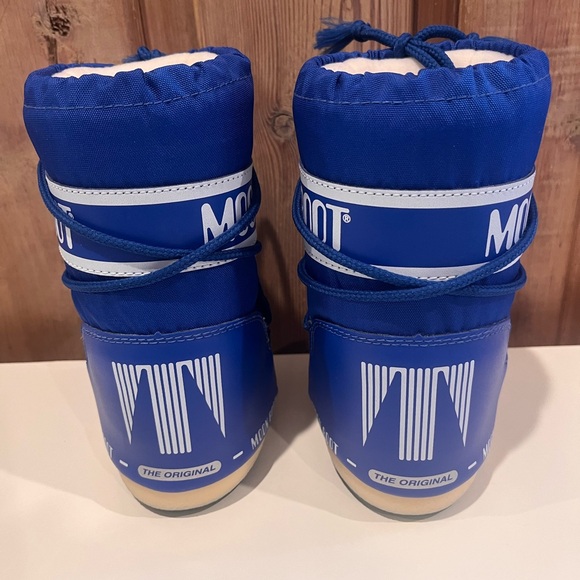 NWOT Toddler Moon Boot- Winter - Picture 2 of 7